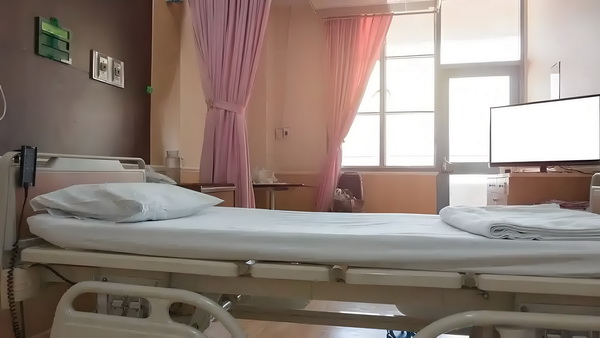 入深户中介服务机构_冯骥荐电影南京照相馆：没有抒情只有血的事实 定期机构家属日组织开放