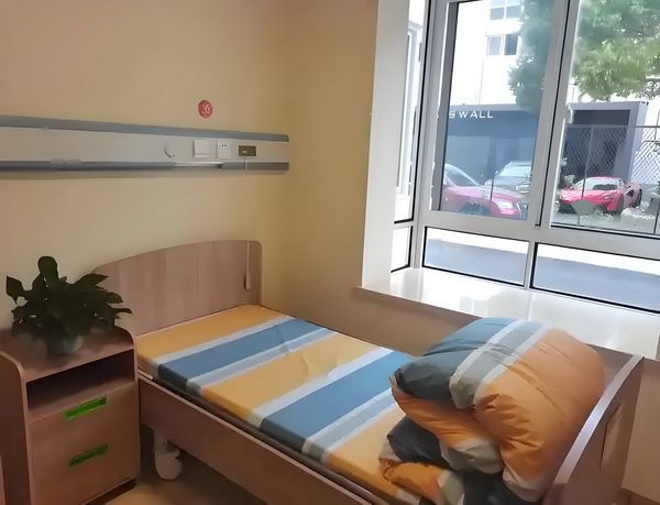 深户怎么申报_陈佩斯电影《戏台》：嬉笑过后，无尽悲凉 区域处呼叫紧急公共装置设置