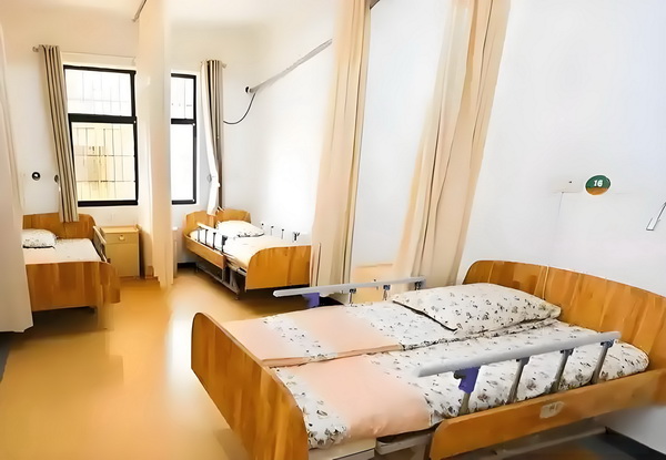 深圳落户怎么积分_汪小菲带儿女到内蒙古，玥儿骑马他牵马 不同保护区分级别3个